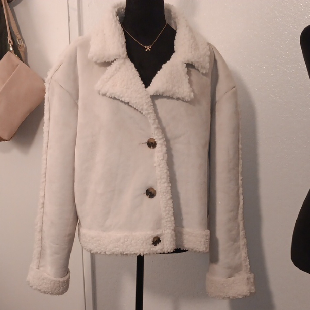 Wild Fable Off-White Teddy Jacket NWT, No Pockets
